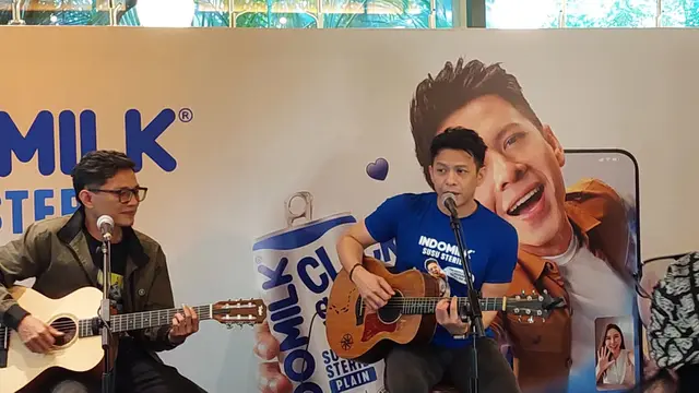 Ariel NOAH dalam press conference Indomilk Steril Click to get Riil (Fimela.com/salsa)