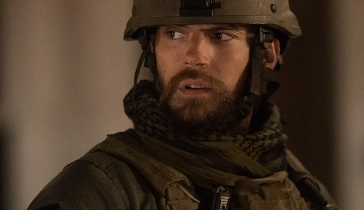 "Tentu aku ingin main sebagai James Bond. Aku pikir Bond adalah karakter yang keren. British dan sangat keren," ujar aktor itu. (The Playlist)