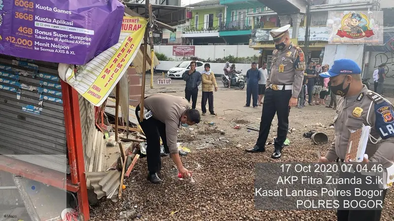 Lokasi kecelakaan maut di Puncak, Bogor, Sabtu (17/10/2020). (dok Polres Bogor)