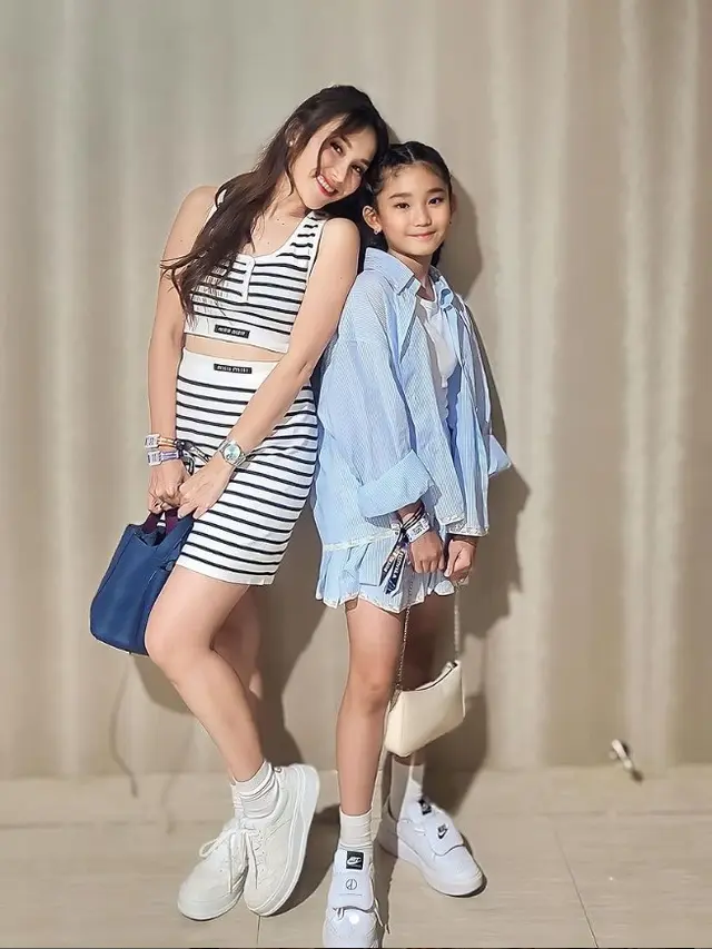 Potret Ayu Ting Ting dan Bilqis (Sumber: Instagram/ayutingting92)