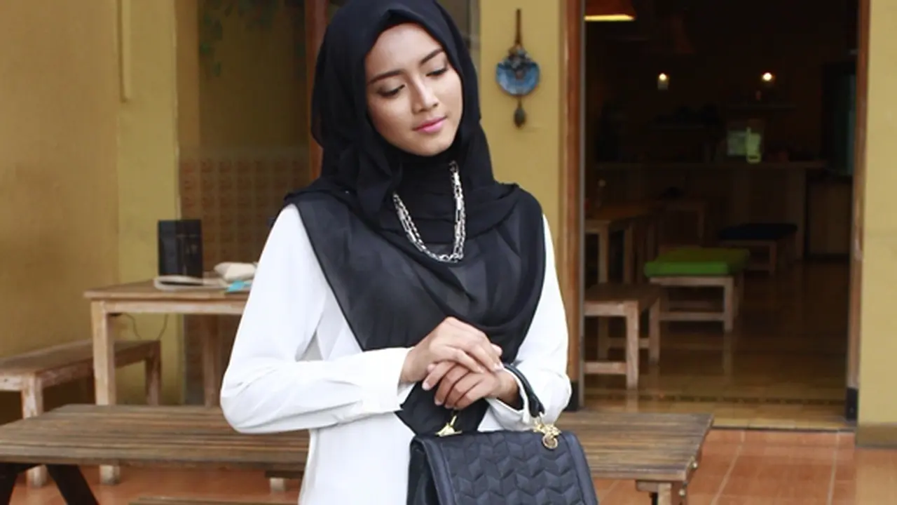 Copyright Unpopulart - Rifa Arhas