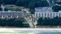 Prora, sebuah kompleks resor pinggir pantai peninggalan Nazi yang berlokasi di pulau Rugen (AFP)