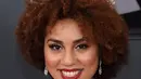 Penyanyi Joy Villa menghadiri karpet merah ajang Grammy Awards 2018 di New York City, Minggu (28/1). Penyanyi  dengan nama panggung Princess Joy Villa itu  mempercantik gayanya dengan menggunakan tiara besar di kepala. (Jamie McCarthy/Getty Images/AFP)