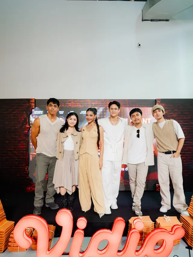 Totalitas Cast dan Kehangatan di Balik Layar