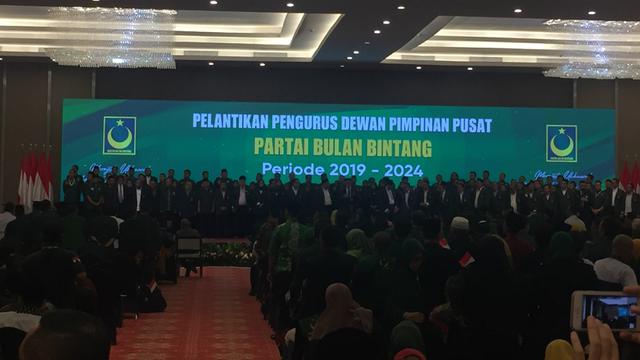 Pelantikan pengurus Dewan Pimpinan Pusat Partai Bulan Bintang (PBB).