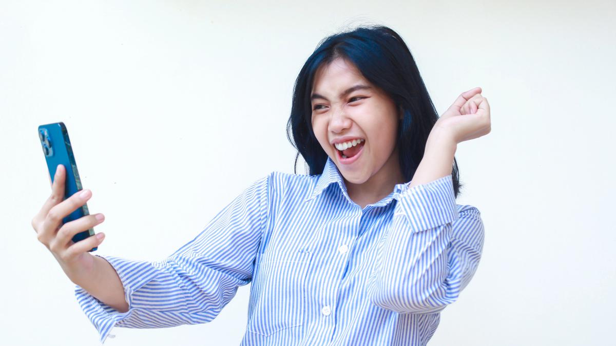 Mitos vs Fakta Kirim Uang dengan Dompet Digital, Cek Kebenarannya!