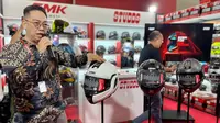 Helm SMK Cygnus dan STUDDS Atlas Meluncur di IIMS 2026, Ini Harga dan Spesifikasinya