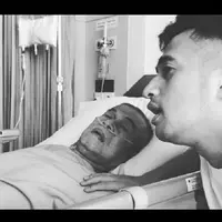 Irfan Hakim bersama mendiang ayahnya (foto: sumber akun instagram Irfan Hakim)