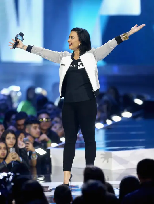 Demi Lovato sempat mengungkapkan keterlibatannya di film tersebut. Melalui akun twitter miliknya @ddlovato ia mengunggah foto keterlibatannya di film Angry Birds. (AFP/Bintang.com)