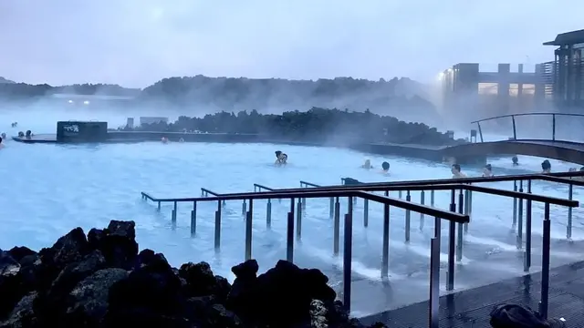 Kolam Geothermal Islandia.