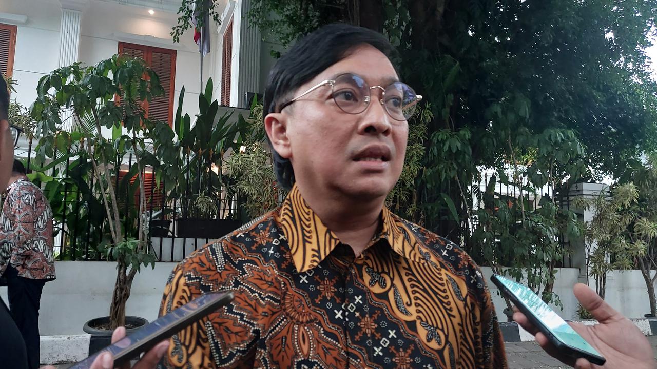 Musisi kawakan Yovie Widianto dipanggil Presiden Terpilih Prabowo Subianto ke kediamannya.