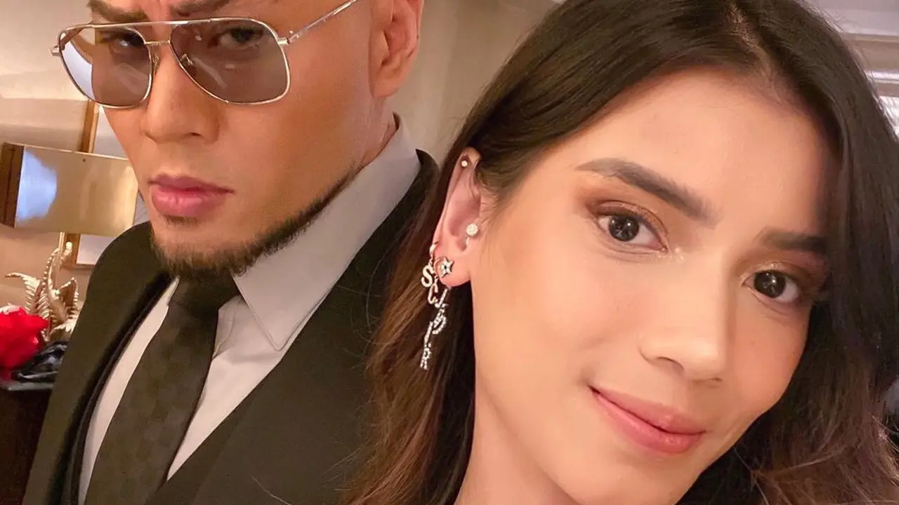 [Fimela] Deddy Corbuzier dan Sabrina Chaurinnisa