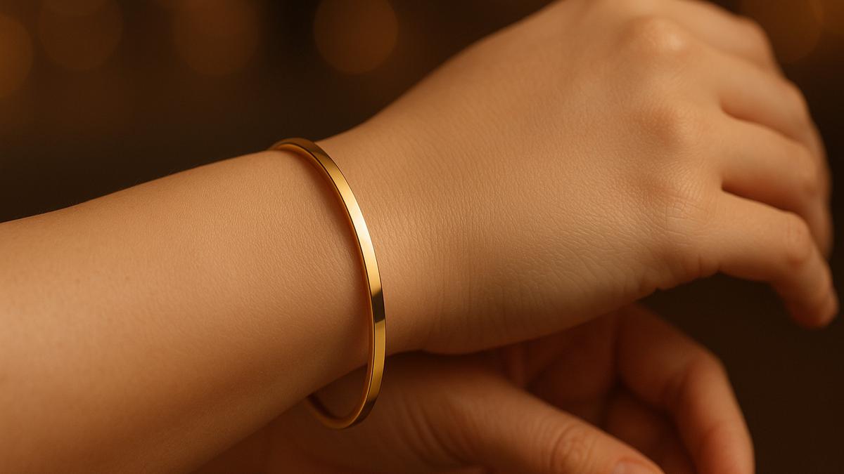 Selain Cuff Mutiara Mini, Ini Model Gelang yang Cocok buat Tangan Berisi