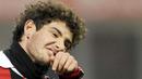 Reaksi kekecewaan striker AC Milan asal Brasil, Alexandre Pato di laga lanjutan Serie A melawan Palermo di San Siro Stadium, 13 Desember 2009. Milan kalah 0-2. AFP PHOTO/DAMIEN MEYER