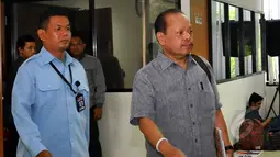 Sutan Bhatoegana saat tiba di Pengadilan Tipikor, Jakarta, Senin (20/4/2015).  Pada sidang kali ini, Sutan akan membacakan nota pembelaannya. (Liputan6.com/Yoppy Renato)