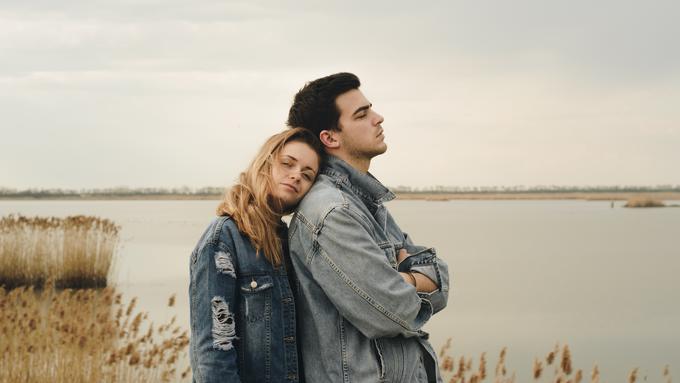 93+ Gambar Romantis Pasangan Gratis