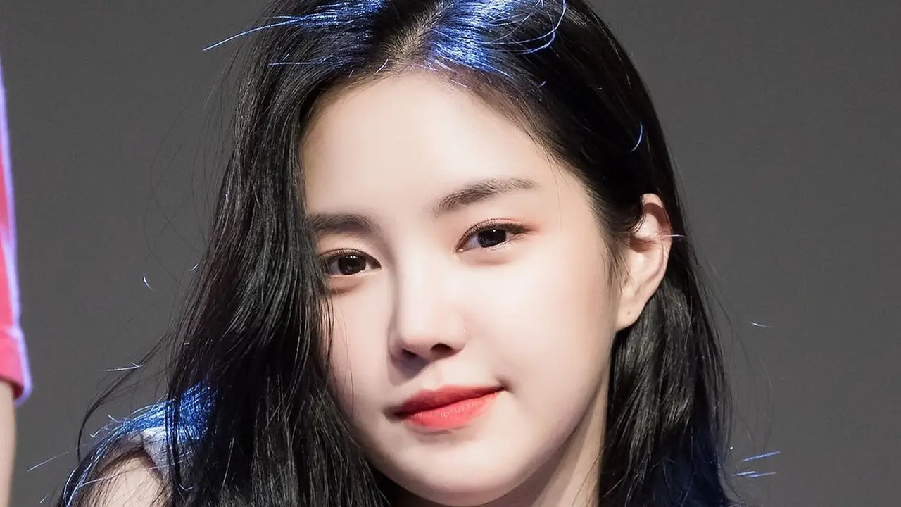 Naeun Apink