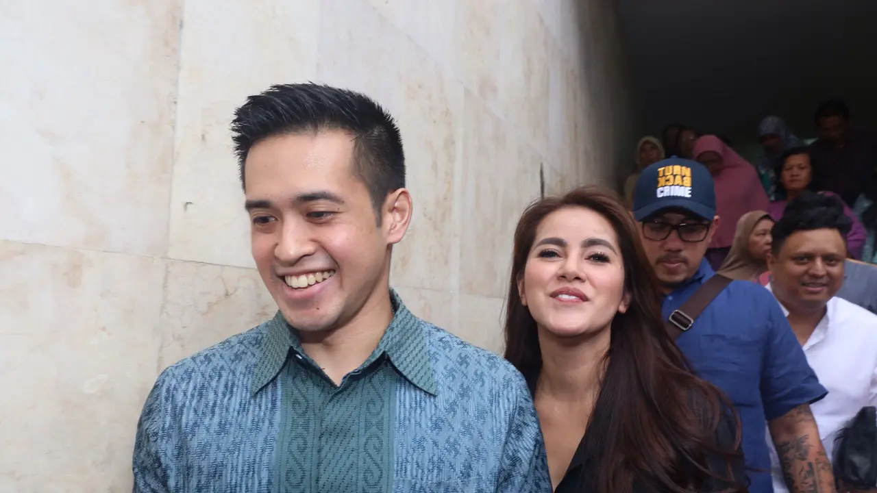 [Bintang] Olla Ramlan dan Aufar Hutapea