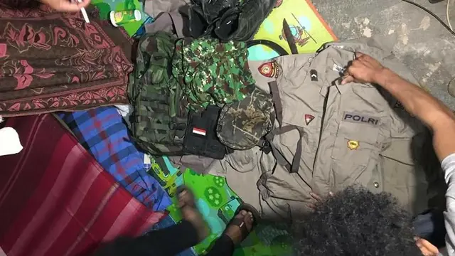 Ebong, kerap berpura-pura mengaku anggota TNI kepada para korbannya. (Liputan6.com/Ahmad Akbar Fua)