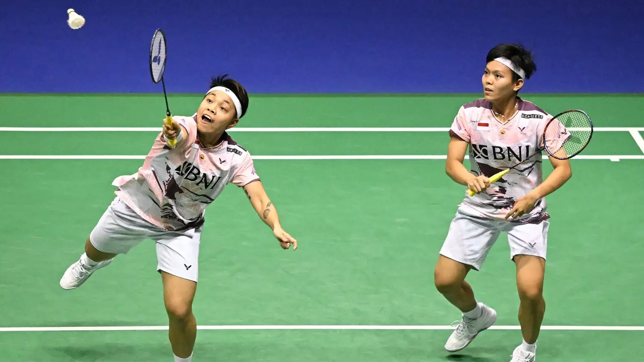 Foto: Momen Selebrasi Apriyani/Siti Fadia, Ganda Putri Indonesia Pertama yang Juarai Hongkong Open setelah 41 Tahun