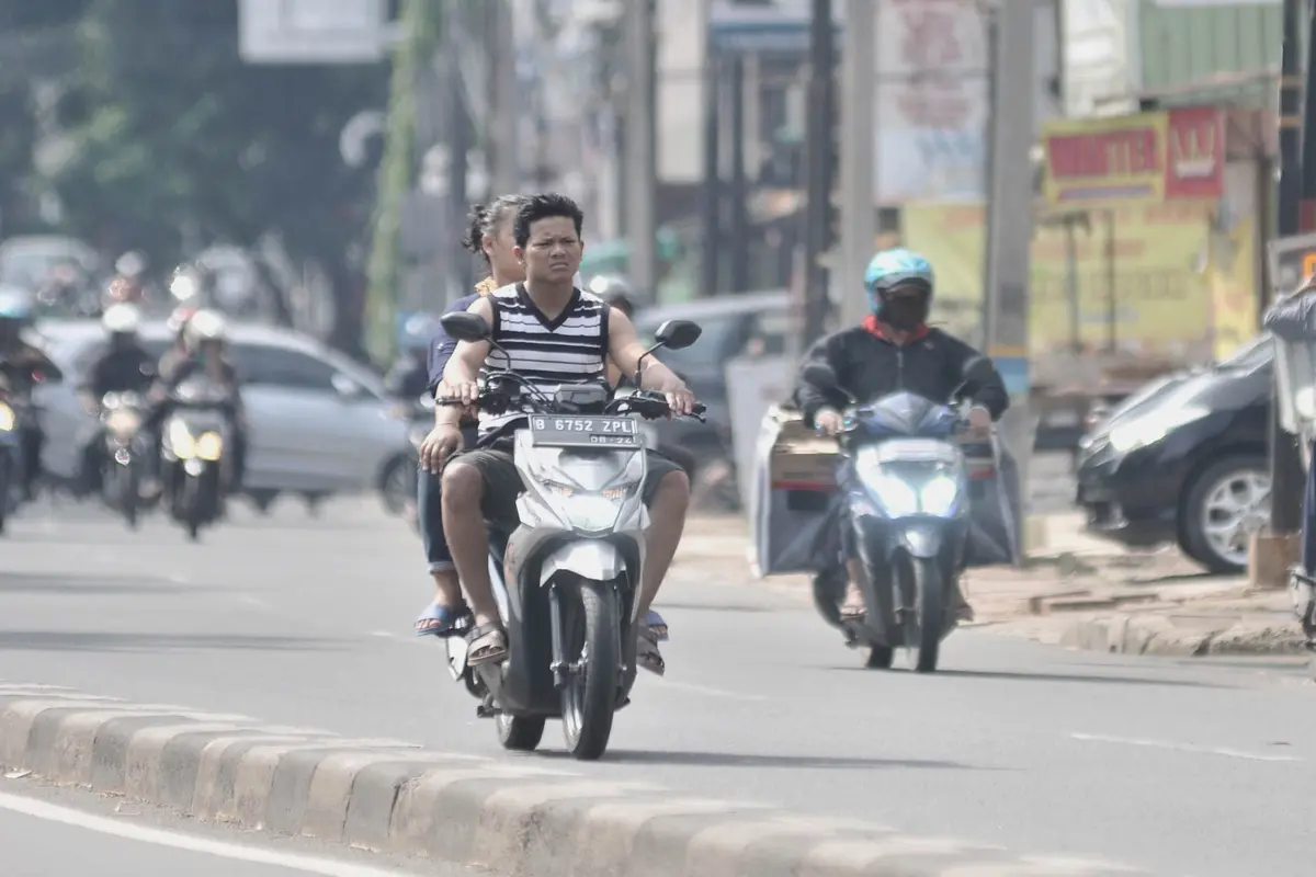 Warga Jakarta Beraktivitas Tanpa Masker di Tengah Corona