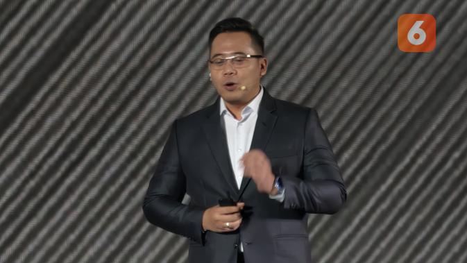 Edy Supartono, Senior Retail Manager Huawei Device Indonesia dalam acara peluncuran Huawei Mate X7 di Jakarta, Kamis (5/3/2026). (Liputan6.com/ Yuslianson)