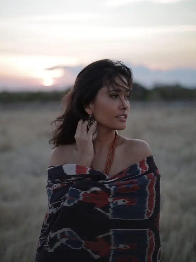 FOTO: Pesona Titi Rajo Bintang Saat Pakai Baju Etnik, Memesona