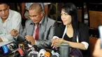 Pada 13 Mei 2015 yang lalu, Devi Nurmayanti menggugat cerai Krisna Mukti dengan tudingan sang suami tidak pernah memberikan nafkah lahir dan batin kepada dirinya serta anak semata wayangnya. Akan tetapi Krisna pun membantah hal tersebut, sampai akhir...