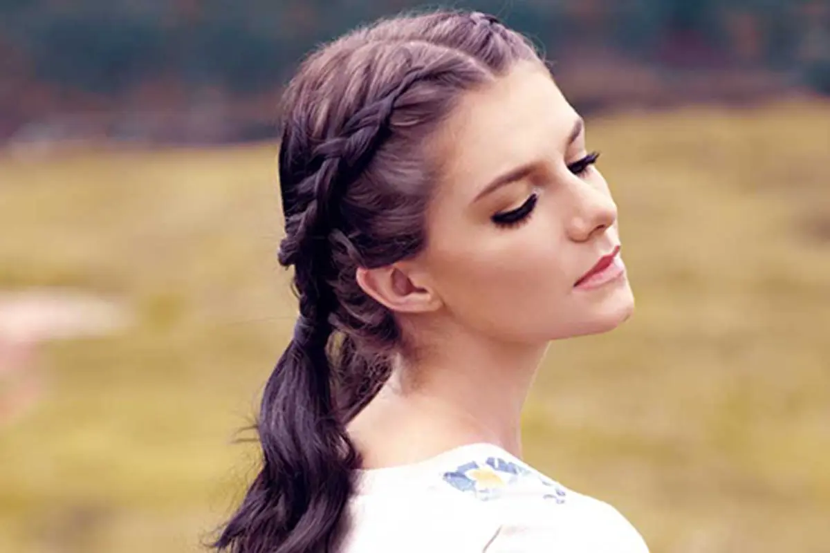 10 Macam Tutorial Kepang Rambut Modern Ini Pantang Kamu Lewatkan