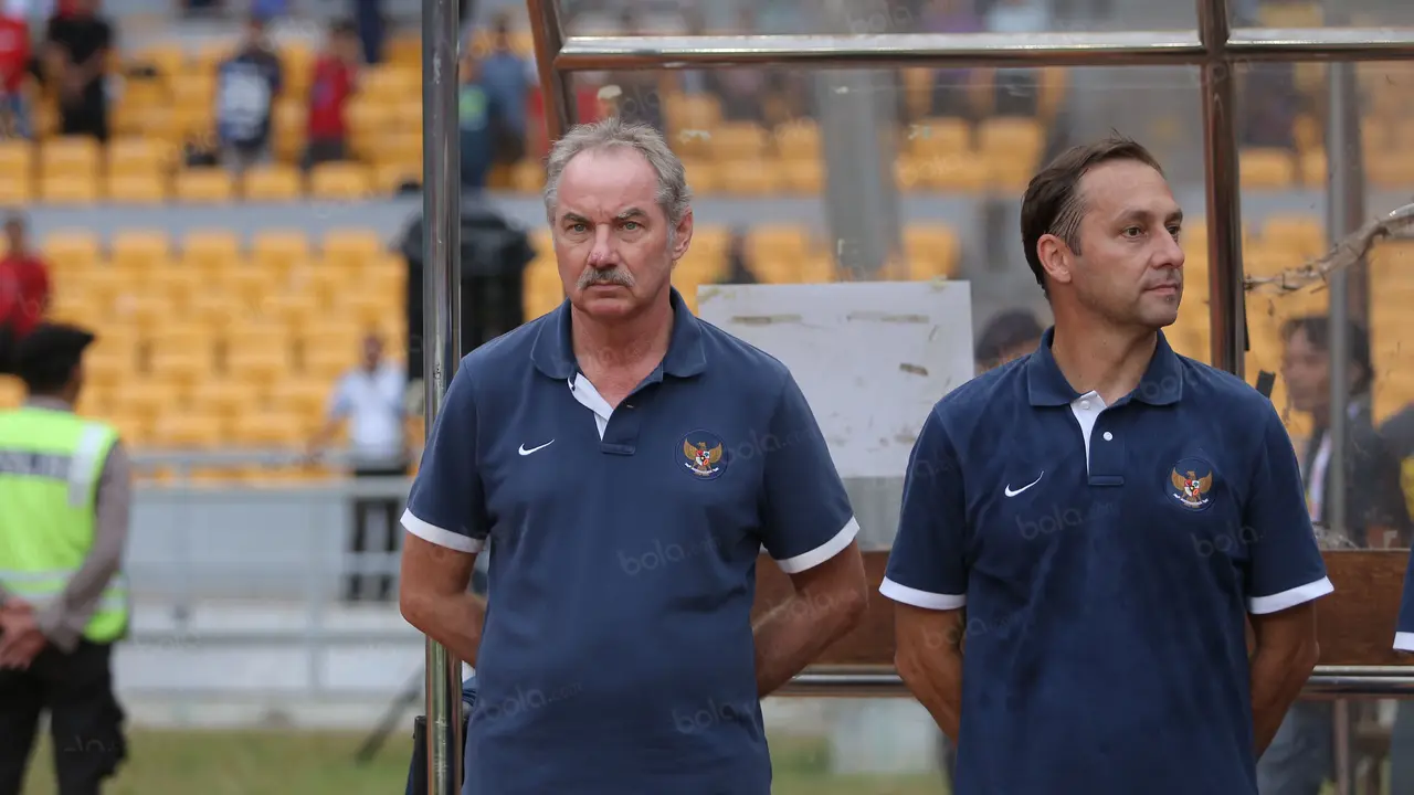 Alfred Riedl dan Wolfgang Pikal
