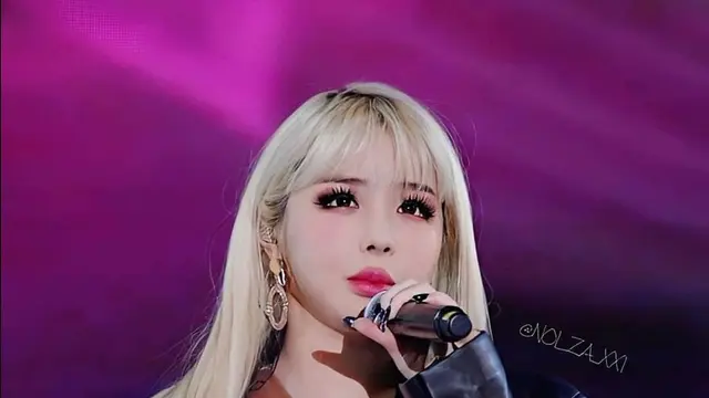 6 Potret Terbaru Park Bom Eks 2NE1 dengan Gaya Makeup Berbeda yang Bikin Pangling