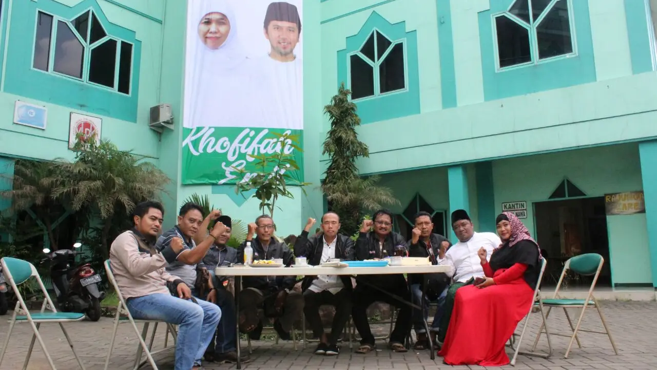 Barisan Gus Sholah (Baguss) membuat sekretariat pemenangan untuk Khofifah-Emil Dardak