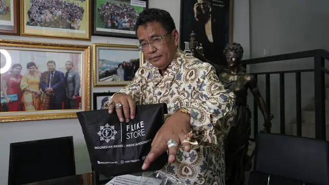 Diendorse Hotman Paris, Pengusaha Muda Ini Jadi Pelopor Batik Modern