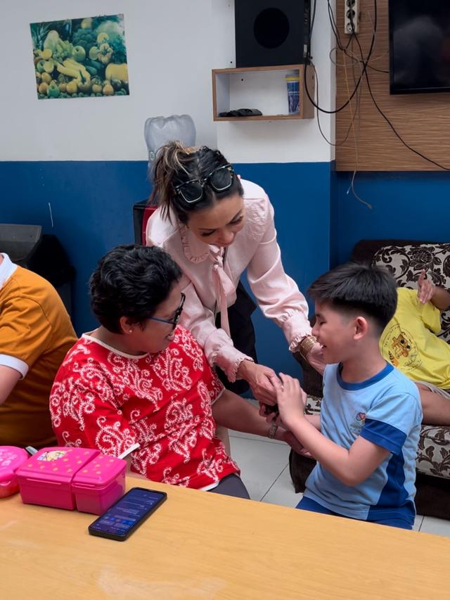 Imelda Budiman pulang ke Indonesia. (Foto: Dok. Koleksi Pribadi Imelda Budiman)