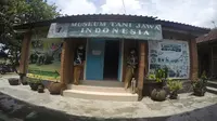 Museum Tani Jawa Indonesia berada di Desa Wisata Candran, Imogiri, Kabupaten Bantul