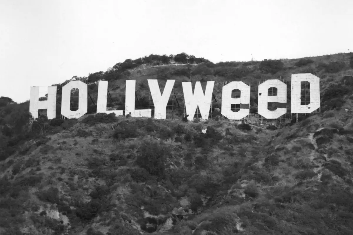 [Bintang] Sederet Potret Hollyweed yang Hebohkan Warga Dunia