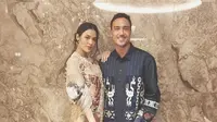 Saat Buka Bersama, Hamish Daud Peluk Romantis Raisa