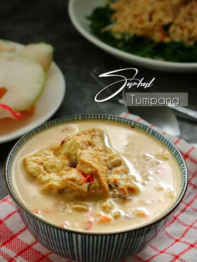 Semangkuk sambal tumpang