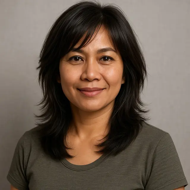 7 Model Rambut Layer Medium Sebahu untuk Ibu-Ibu, Bikin Tampak Lebih Muda dan Segar