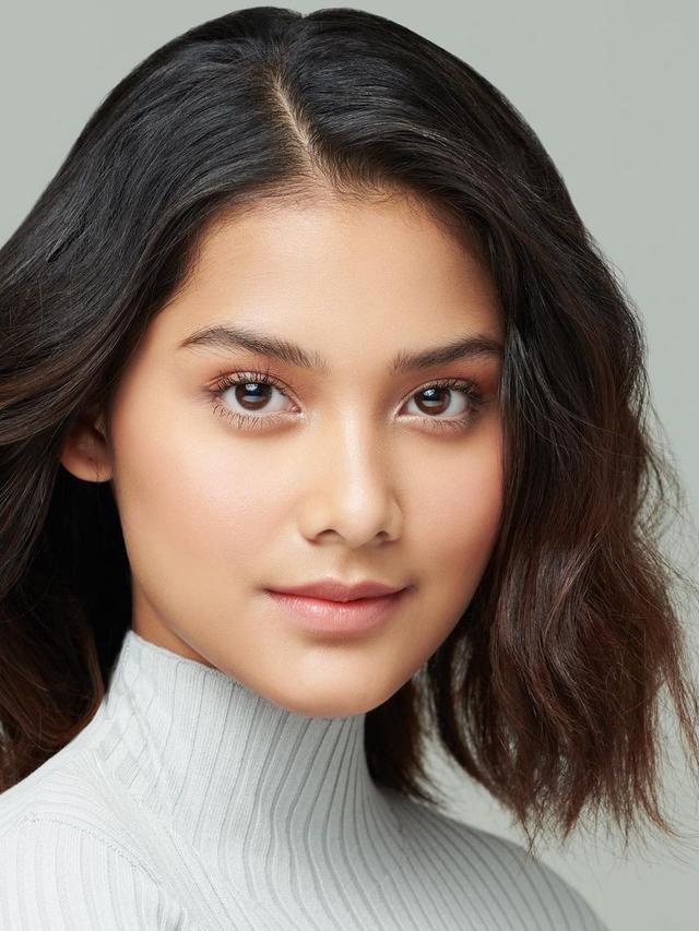 7 Potret Callista Arum, Jadi Lawan Main Junior Roberts di Roda-Roda Gila