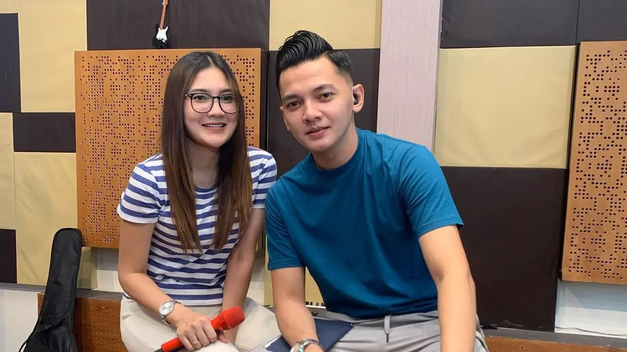 [Fimela] Gendhis Anak Nella Kharisma dan Dory