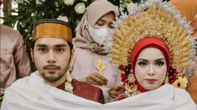 7 Potret Achmad Megantara dan Asri Faradila dari Lamaran Hingga Akad, Menawan