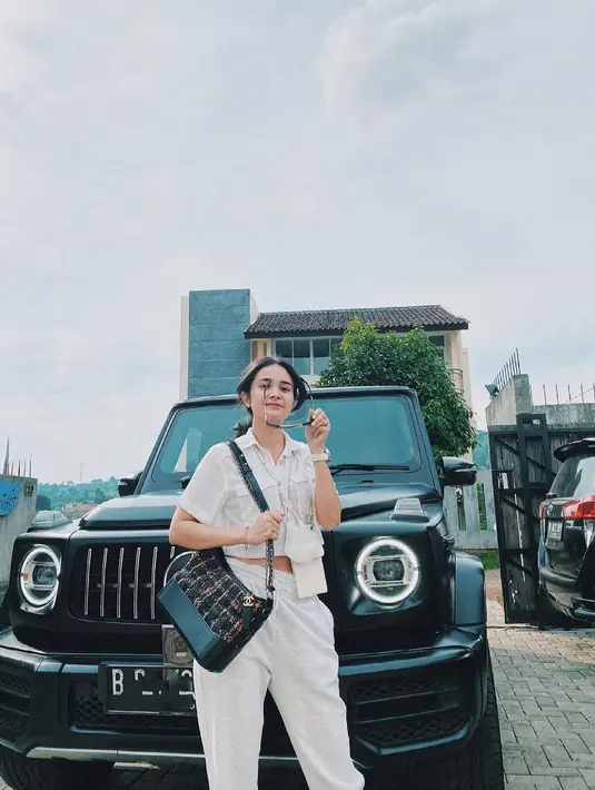 Saat press tour lokasi syuting yang digelar secara virtual, Michelle Ziudith mengungkapkan caranya mendalami karakter Sisca. Di mata Michelle Ziudith, terpenting adalah skenario dan interaksi sesama pemain. (Instagram/michelleziu)