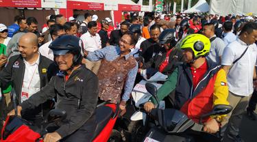 Perkenalkan Kendaraan Listrik Tiga Menteri Menteri Konvoi