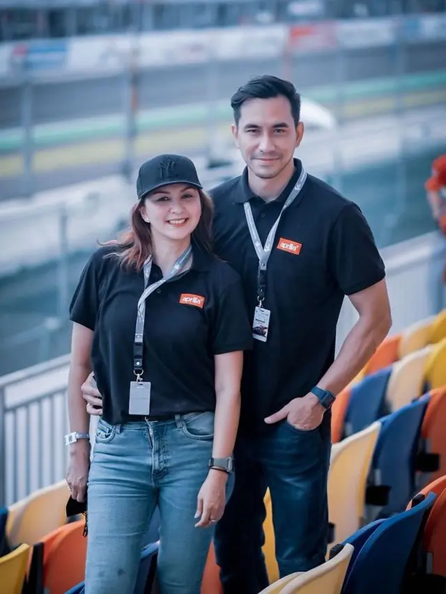 Potret 7 Artis Nonton Langsung MotoGP Mandalika 2022, Anak Eko Patrio Curi Perhatian