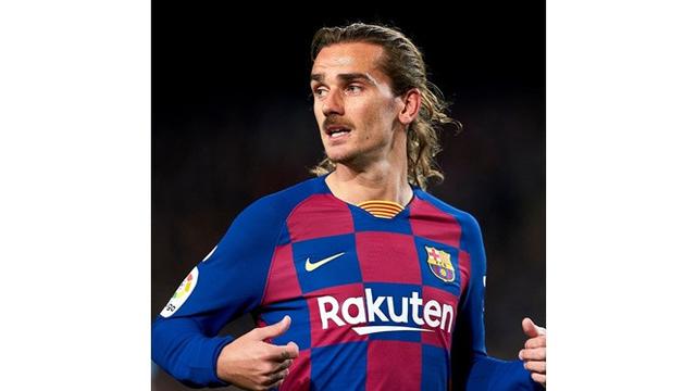 Diedit Berkumis, Penampilan 7 Pemain Sepak Bola Ini Bikin Pangling