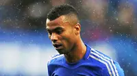 Ashley Cole Bakal Absen di Laga Kontra West Ham