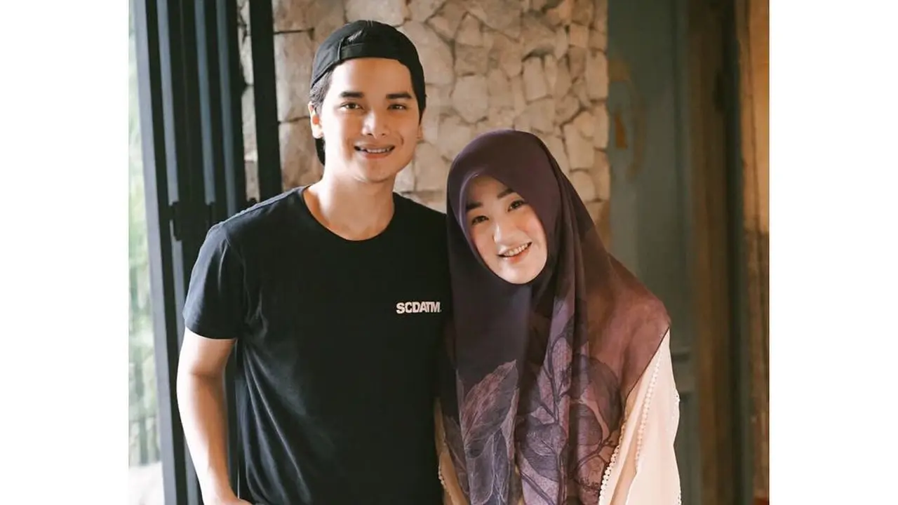 Alvin Faiz dan Larissa Chou. (Foto: Instagram @alvin_411)