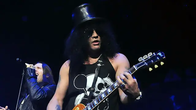 slash-130920c.jpg