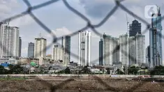 Gedung bertingkat terlihat di kawasan Petamburan, Jakarta, Selasa (23/11/2021). Menteri Keuangan Sri Mulyani Indrawati menyebutkan realisasi pendapatan negara pada Januari-Oktober 2021 naik 18,2 persen year on year (yoy). (merdeka.com/Iqbal S. Nugroho)